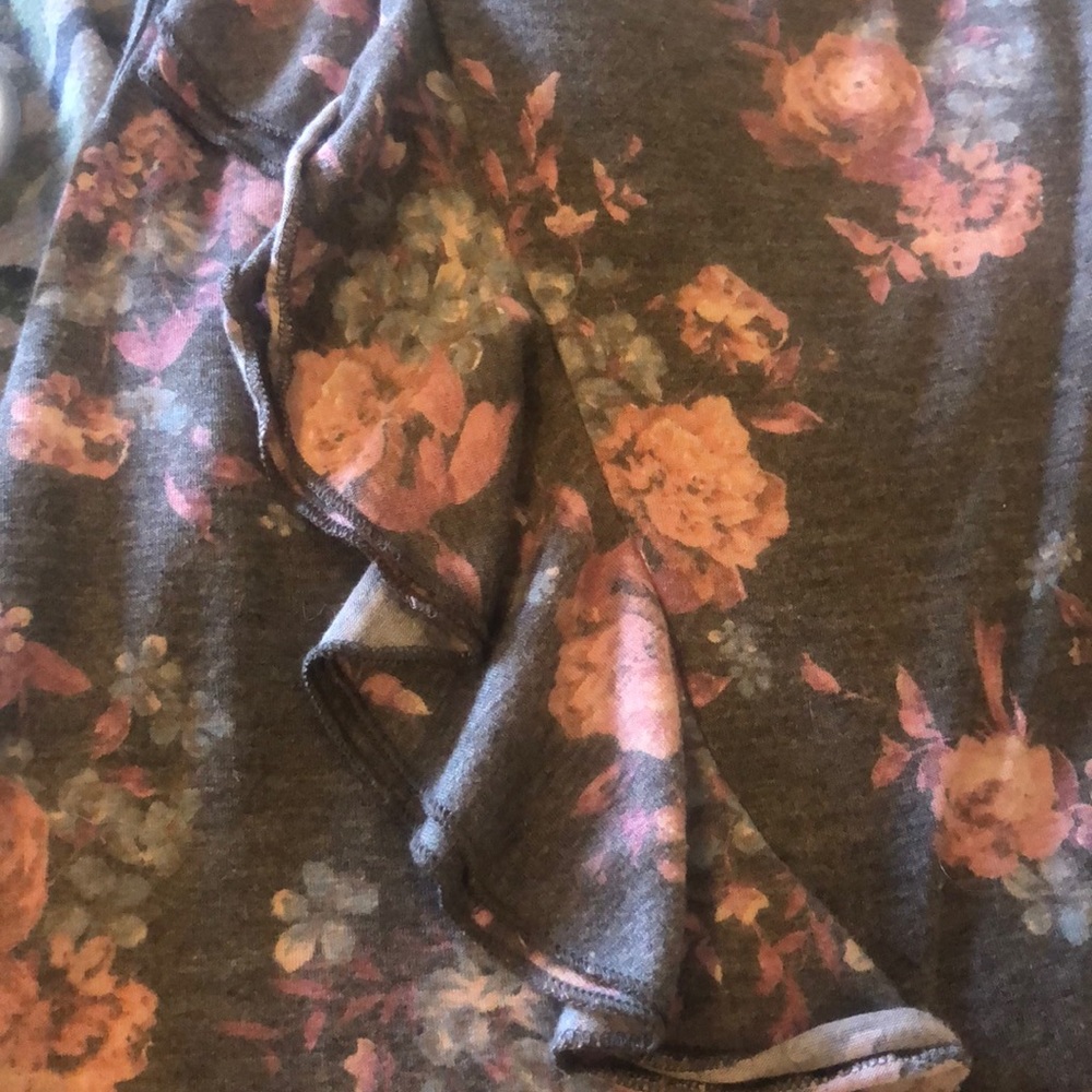 Youth in Revolt top - Picture 3 of 4